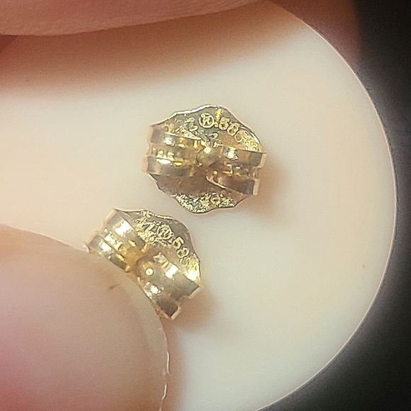 💸SOLD💸 EUC Genuine Blue Topaz Teardrop Gold Earrings - Picture 9 of 9